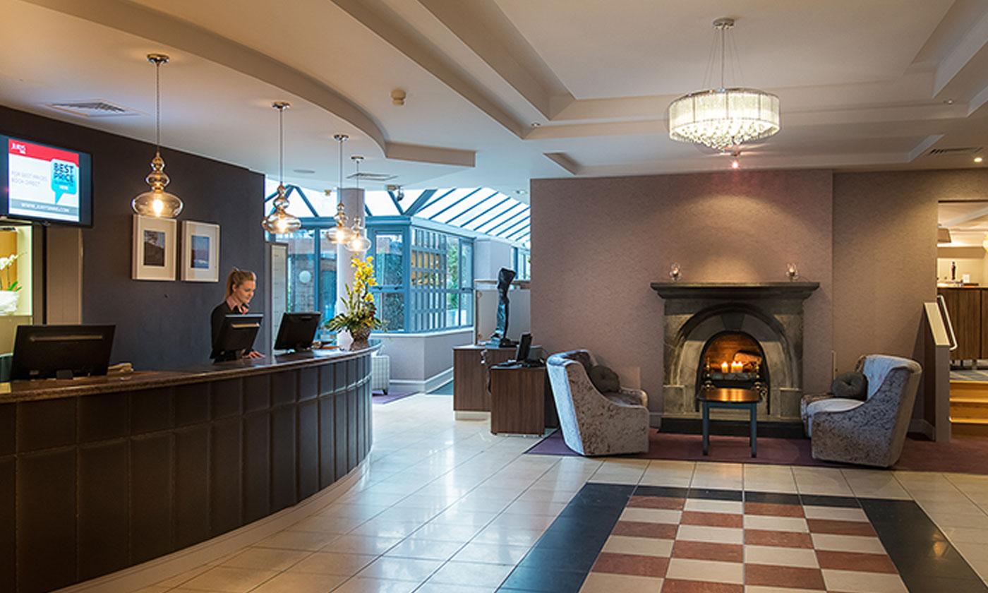 Leonardo Hotel Голвей Екстер'єр фото