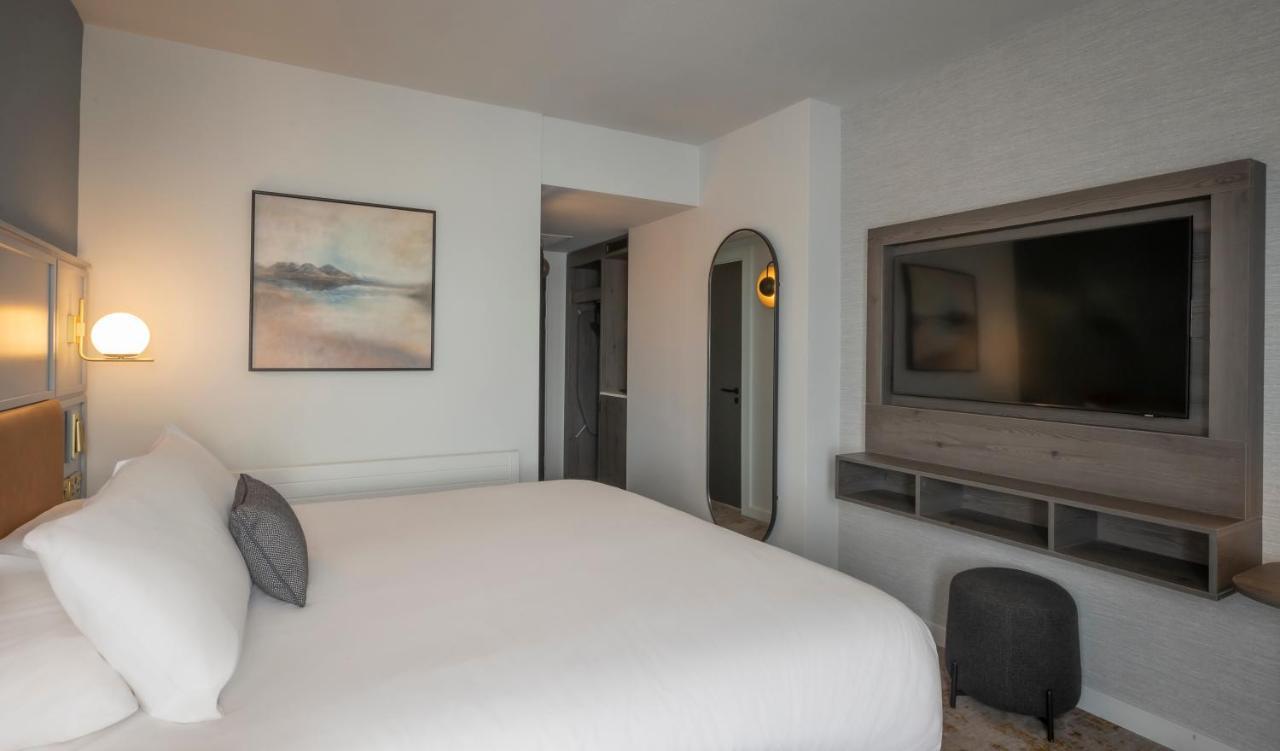 Leonardo Hotel Голвей Екстер'єр фото