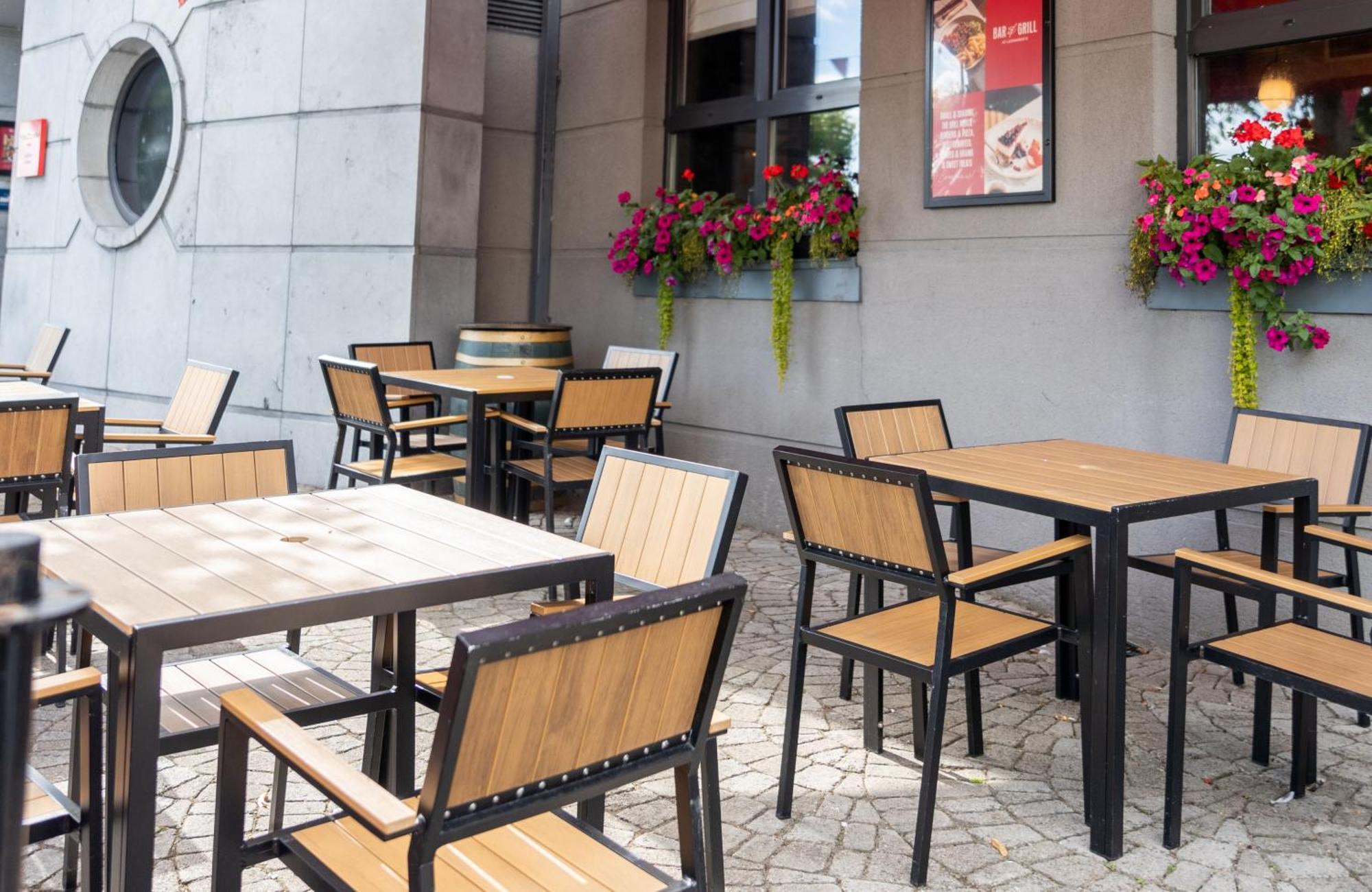 Leonardo Hotel Голвей Екстер'єр фото